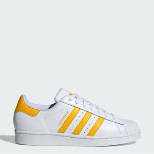 Adidas Superstar unisex SZ US 5 White with Yellow Stripes